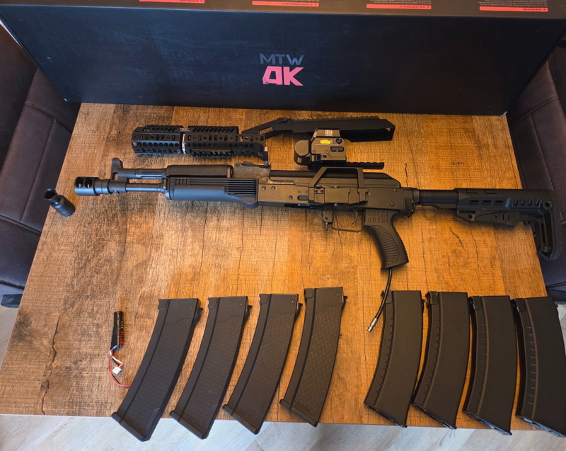 Image 1 for Wolverine mtw ak met Extra accessoires