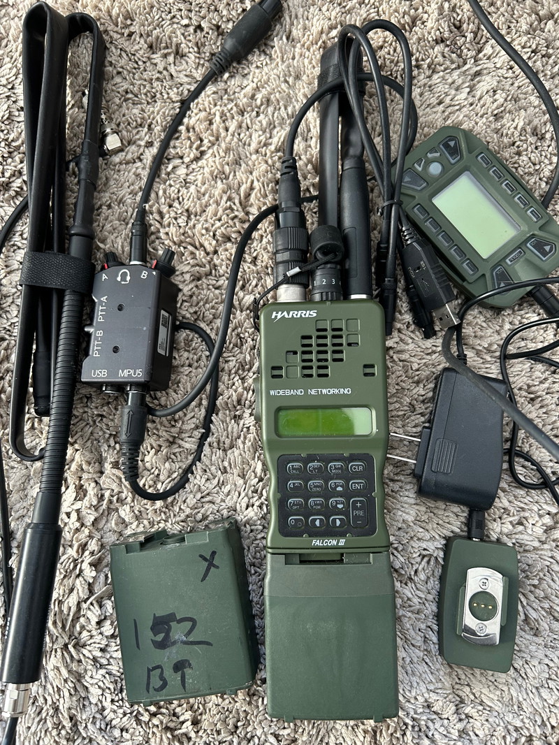 Imagen 1 de FCS L3 Harris AN 152 Radio Full kit+ MPU5 PTT