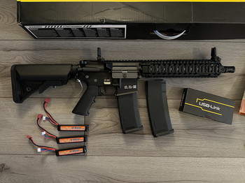 Imagen 2 de Specna Arms Mk18 AEG Daniel Defense + batterijen