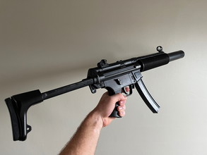 Afbeelding van JG MP5 AEG met 5 magazijnen Direct klaar voor gebruik