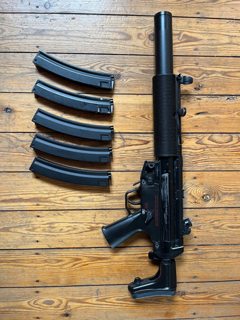 Bild 2 für JG MP5 AEG met 5 magazijnen Direct klaar voor gebruik