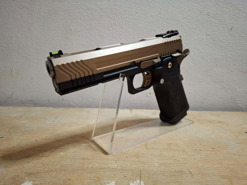 Imagen 1 de AW Custom HX1103 Hi-Capa 5.1 - GBB - MINT CONDITION