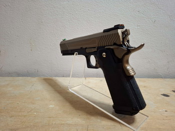 Imagen 2 de AW Custom HX1103 Hi-Capa 5.1 - GBB - MINT CONDITION