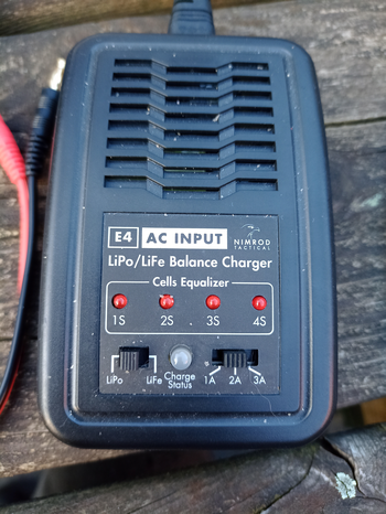 Imagen 2 de Nimrod Lipo/Life E4  Balance charger