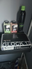 Bild für Glock 17 Gen 5 + 2 dozen Tracer BB's .25 gram