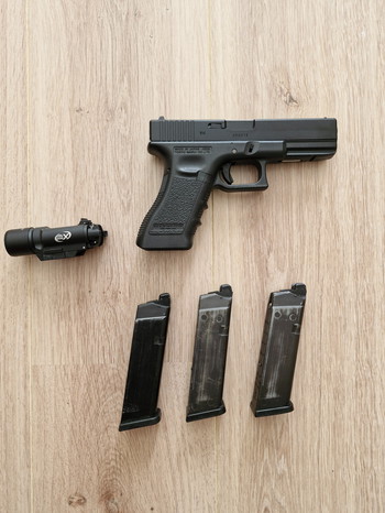 Image 3 for TM G17 set