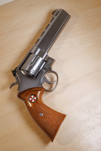 Image 4 for Tanaka S&W Resident Evil Umbrella