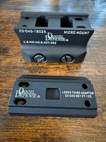 Image 2 for Daniel Defense Risers (replica)