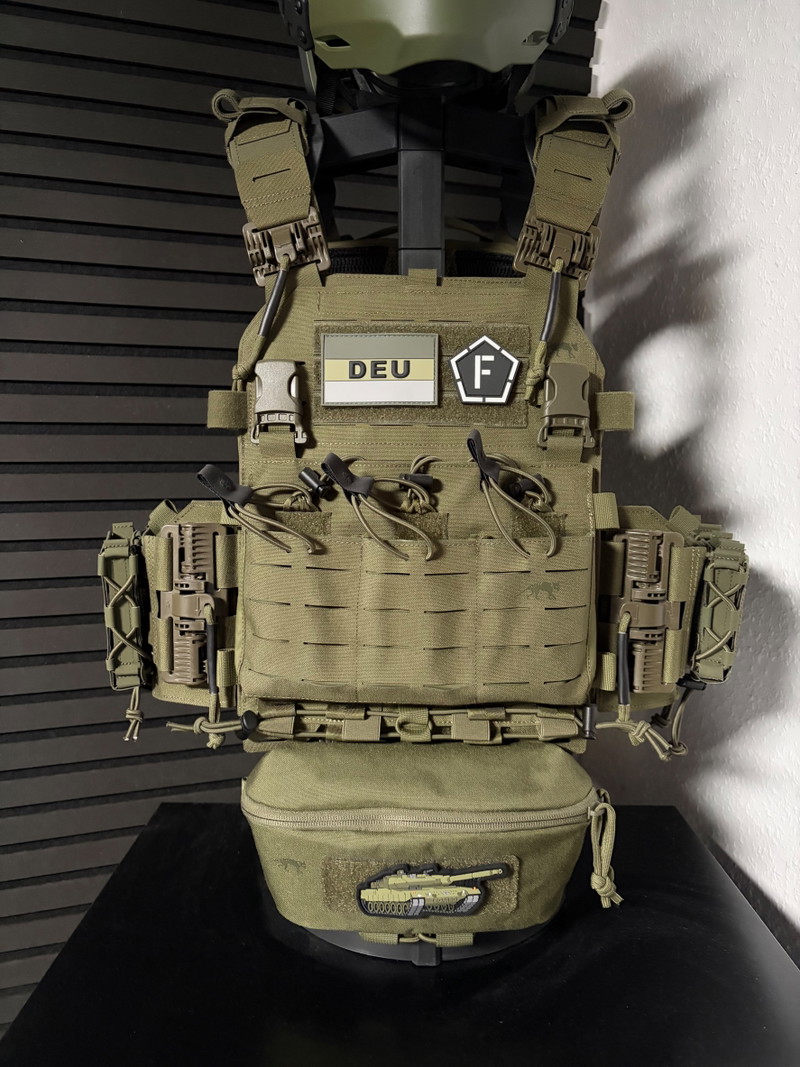 Imagen 1 de Tasmanian Tiger Plate carrier Oliv