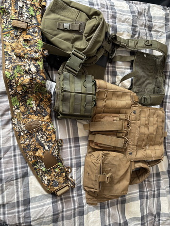 Afbeelding 3 van Partij kleding en gear
