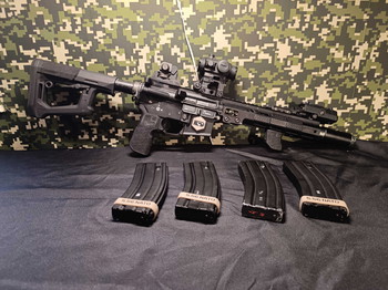 Afbeelding 2 van M4 gbbr full custom WE