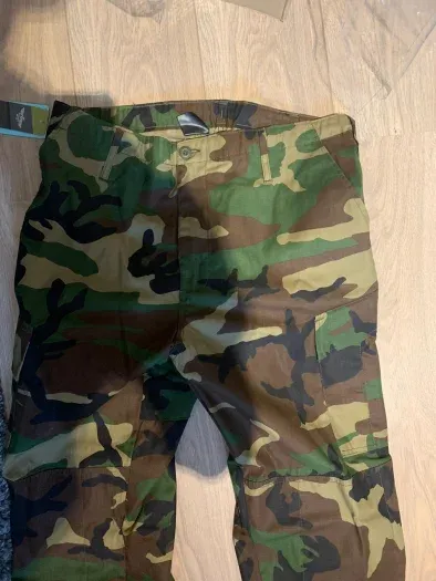 Image 1 for Nieuwe Invader gear pants maat L