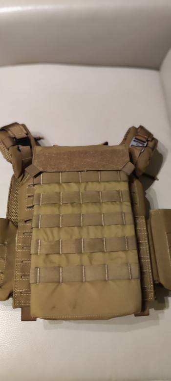 Image 2 for QRB Reaper Plate Carrier & Claw Gear Hydration Carrier 2L