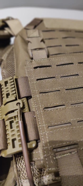 Bild 5 für QRB Reaper Plate Carrier & Claw Gear Hydration Carrier 2L