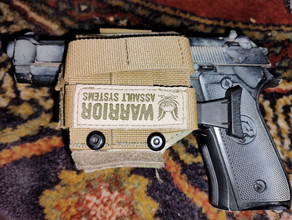 Bild für Airsoft Pistol ICS BLE-BM9 GBB/Holster