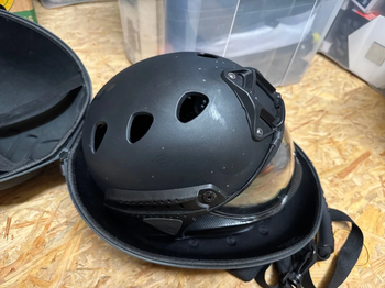 Afbeelding 4 van Warq Airsoft helm + bag