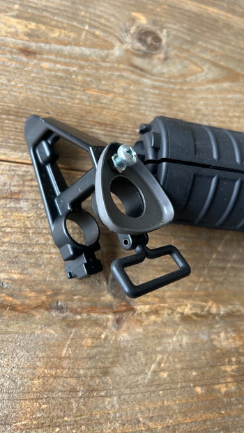 Bild 3 für M16 style handguard en stock. MTW