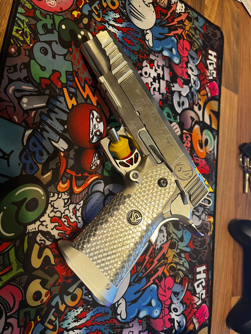 Afbeelding 1 van Custom hi-capa (Prijs verlaagd)