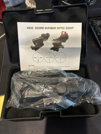 Imagen 4 de Trijicon ACOG Sight | Red Fibre Optic | 4x32 | Black