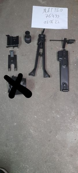 Image 1 pour AGM MG42 Parts