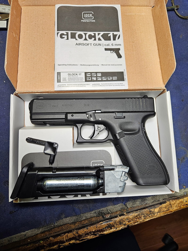 Image 1 for Unimax glock 17 gen5 co2