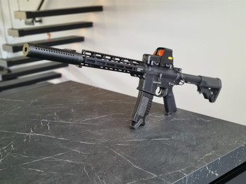 Bild 3 für Arcturus AR02 M4 AEG + 2 magazijnen (zo goed als nieuw)