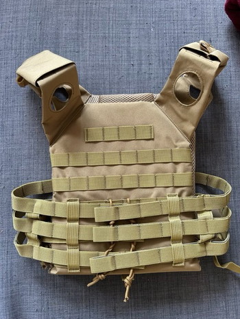 Imagen 2 de Plate carrier coyote - nieuw