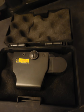 Bild 3 für Mp7 met 2 red dot plus  automatisch  shotgun