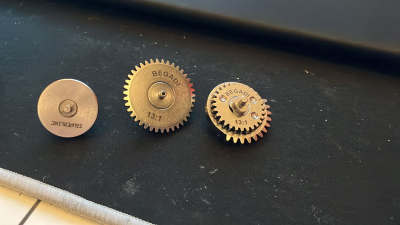 Image 1 for 13:1 short stroked gears 12teeth sector v2/v3