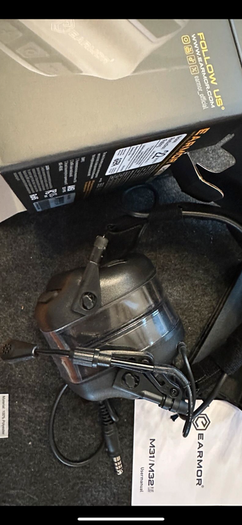 Bild 2 für 4 verschiedene Headsets bzw. Gehörschutz NEU