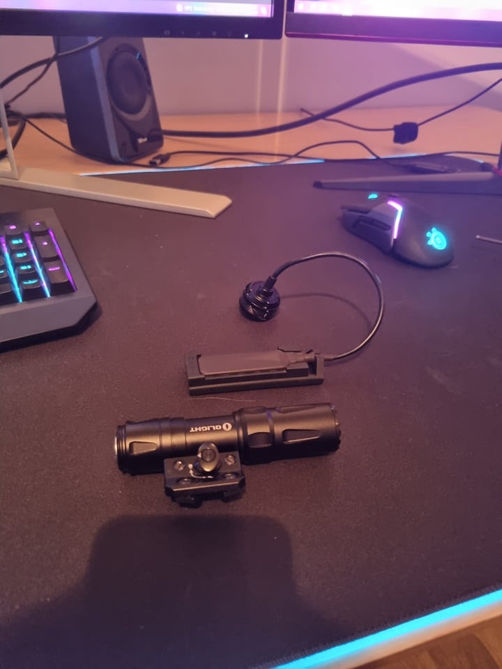 Image 1 pour Odin mini rifle light