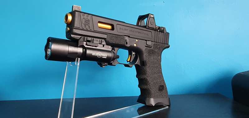 Afbeelding 1 van Custom Glock G17 SAI