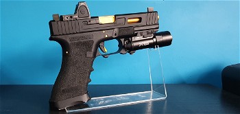 Image 2 for Custom Glock G17 SAI