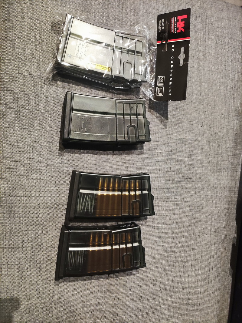 Imagen 1 de 2 magazijnen voor een vfc 417