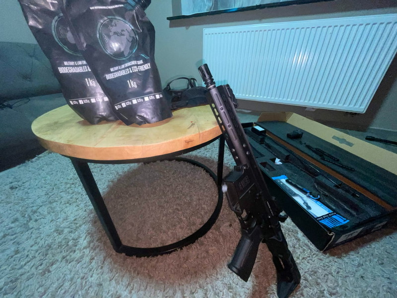 Afbeelding 1 van Specna Arms SA-E12 EDGE PDW Full Set + Tracer + Extras