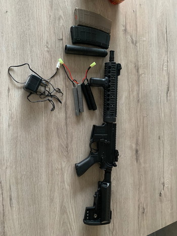 Bild 3 für M4 mooie starter gun
