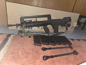 Imagen para Famas Northeast/Cybergun GBBR
