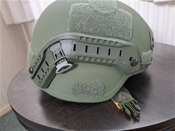 Afbeelding 2 van Aramide,Keflar militaire helm.