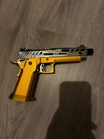 Afbeelding 3 van Hi Capa Full build chrome 5.1