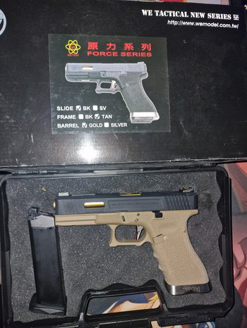 Imagen 3 de WE glock+ accesoires en kleren