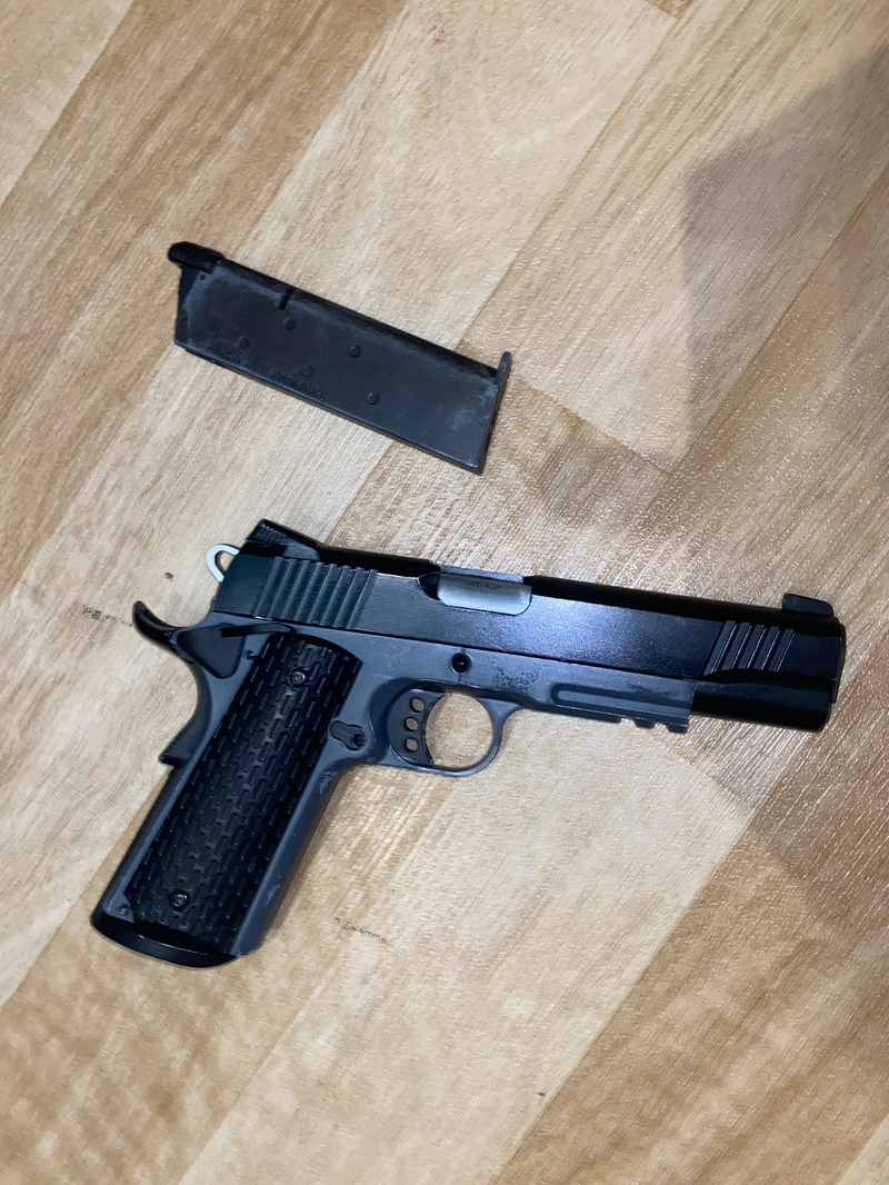 Afbeelding 1 van 1911 2 tone op green gas