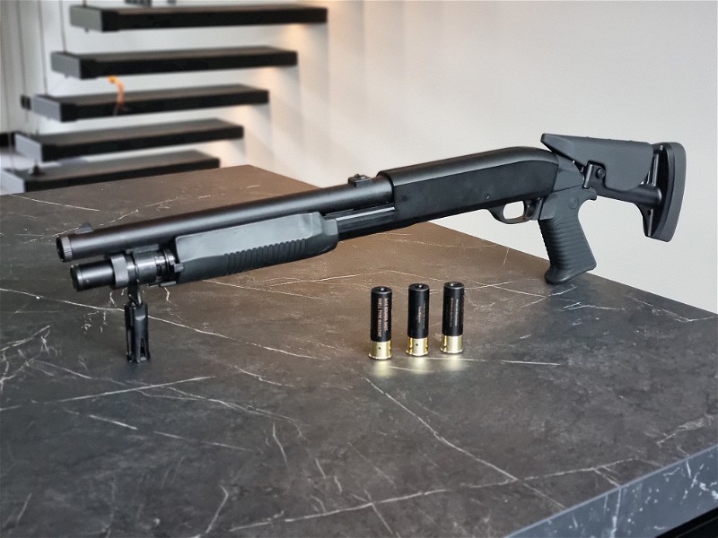 Image 1 pour Pump action shotgun M56C als nieuw met shells