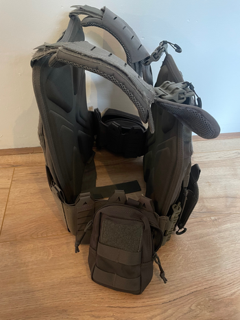 Bild 3 für Yadeka Plate carrier met dummie Plate en water bottle