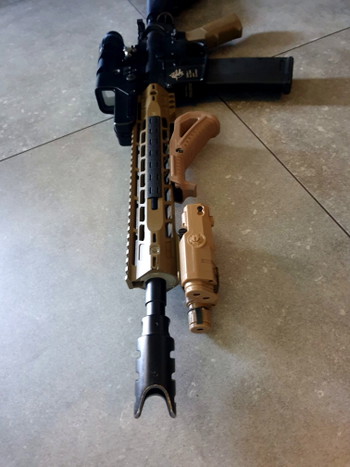 Imagen 2 de ROCK RIVER ARMS met red dot en amplier theta