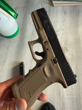 Image for Lot Glock 17-18