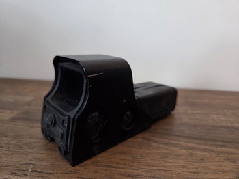 Afbeelding 2 van Airsoft Pirate Arms holosight red dot sight - defect led