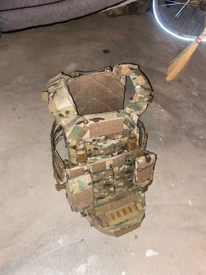 Image 1 pour Warrior assault recon plate carrier with pathfinder front pouch