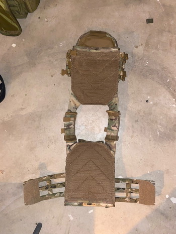 Image 3 for Warrior assault recon plate carrier with pathfinder front pouch