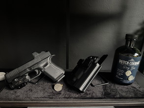 Afbeelding van Glock 19 gen 5 MOS with atachments