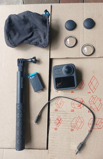 Afbeelding 2 van GoPro MAX 360 Action-Kamera